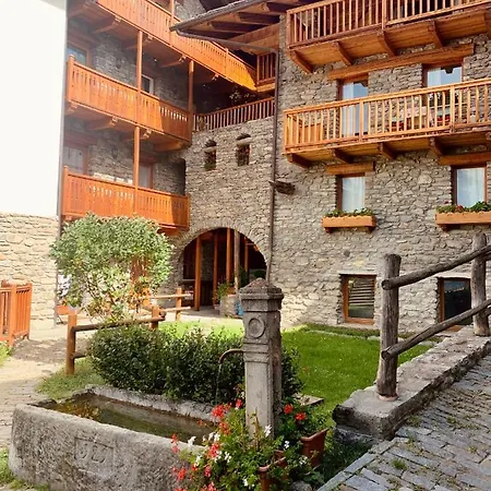 Maison Arcade Apartment La Salle