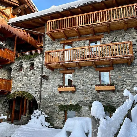 Апартаменты Maison Arcade Ла-Саль