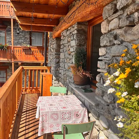 Апартаменты Maison Arcade Ла-Саль