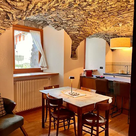 Maison Arcade Apartment